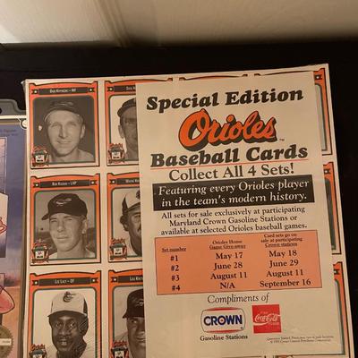 Lot of vintages O's baseball cards & memorabilia