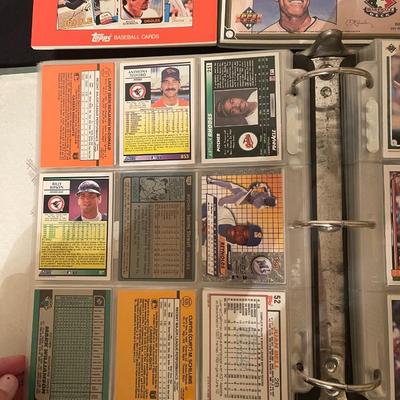Lot of vintages O's baseball cards & memorabilia