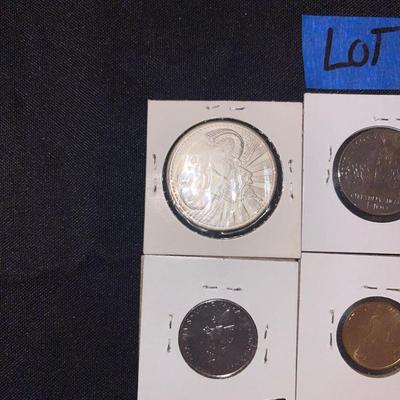 Lot of (7) vintage Italty vatican coins- Pope John Paul 2 Token, 1962 100 Lira km 73, 1957 100 lire km 55, 1977 50 lire km A121, 1979 20...