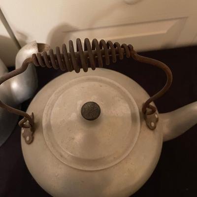 Pair of wear ever vintage teapots