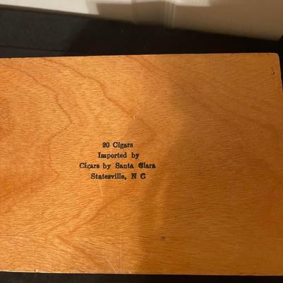 Santa Clara 1830 Tobacco Box