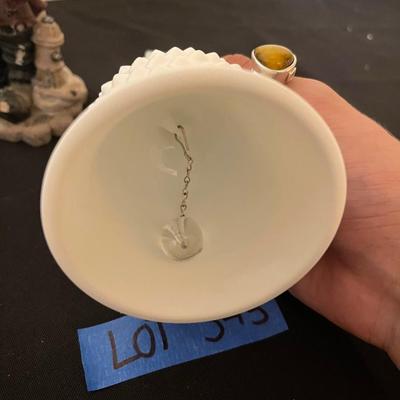 Book, milk glass and vintage bears