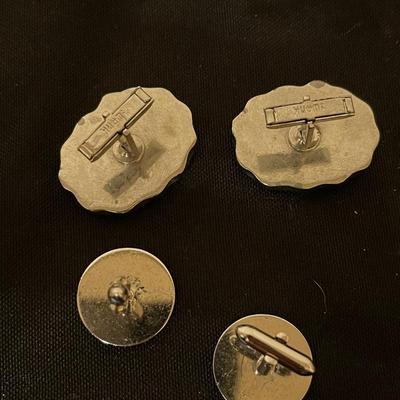Cufflinks