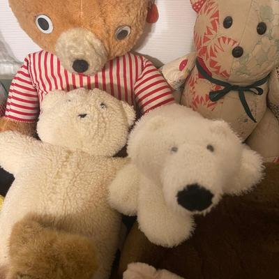 Vintage stuffed animals
