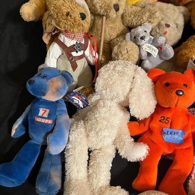 Vintage stuffed animals