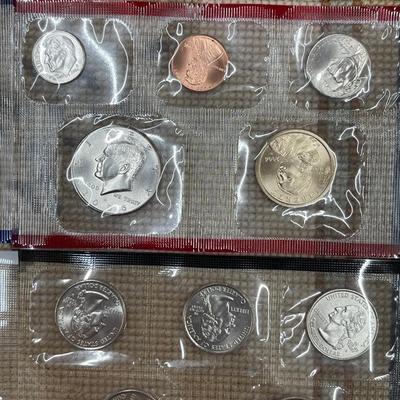 2006 Coin Set
