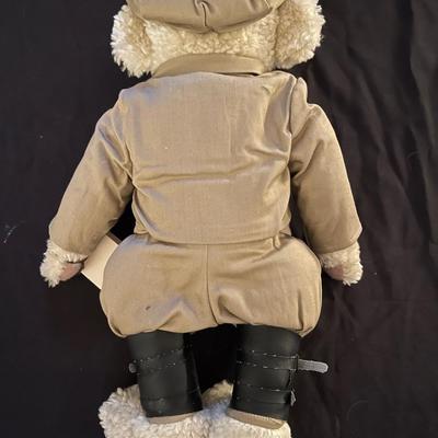 1999 â€œDutchâ€ Vintage Bear