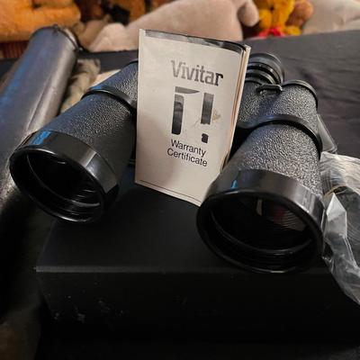 Binoculars/Piano Duster