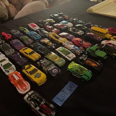 Hot Wheels/Matchbox Cars
