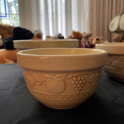 Vintage Mixing Bowls