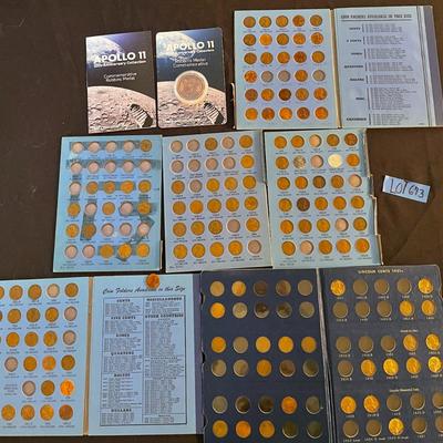Vintage medal/coins