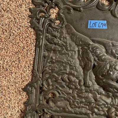 Antique Cast Iron Fireplace DÃ©cor