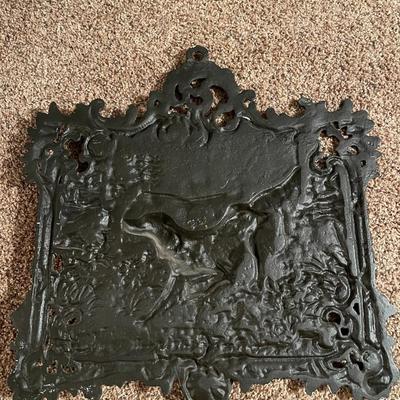 Antique Cast Iron Fireplace DÃ©cor