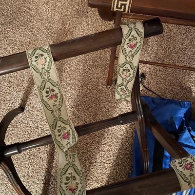 Misc. Chairs/luggage racks
