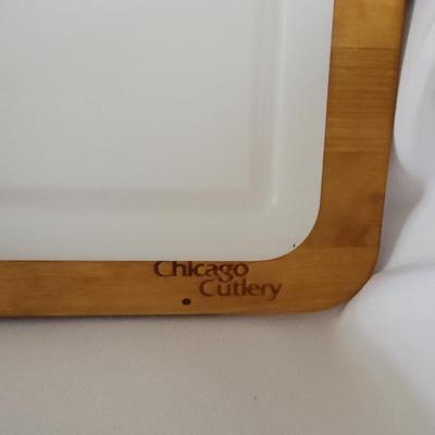 Like new cutting board and wine holder