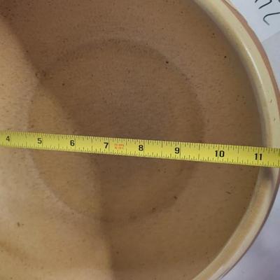 Pottery bowl