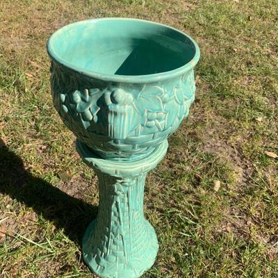 Nelson McCoy pot and stand