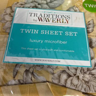 2 sets of Yellow Twin Waverley Sheets