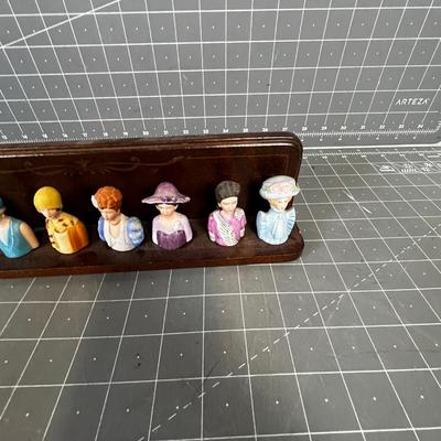 Avon Decorative Ladies Heads Thimbles (8) with Shelf