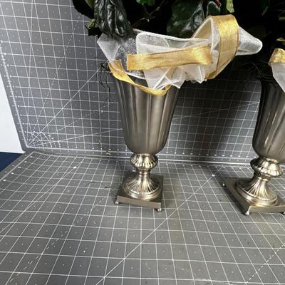 2 Amazing Metal Vase Topiaries 