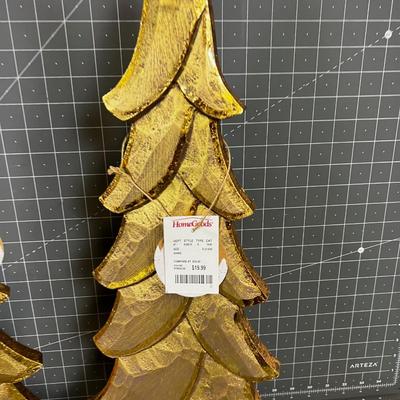 New pair of Artic Gold Holiday Wood Trees
