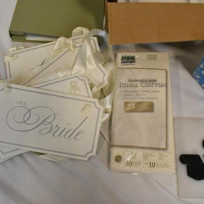 9 pc Wedding/Party Decor: Photo Albums, Small Gift Bags, Buble Tubes