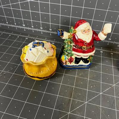 Salt & Peppers of Santa And Toy Sack Plus 2 pink birds 