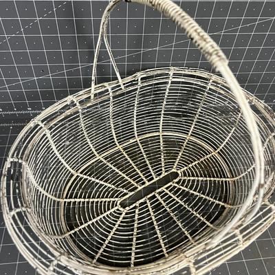 Wire Egg Basket 