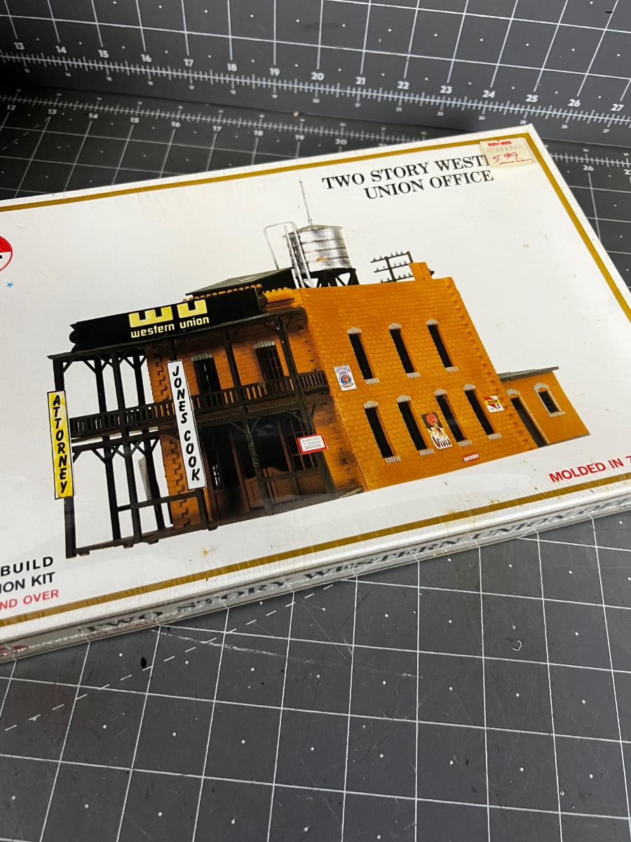Two Story Union Office Model Power HO Scale Train Building