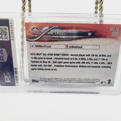 PSA 2018 TOPPS UPDATE MIKE TROUT GEM MT BASEBALL CARD PROTECTED
