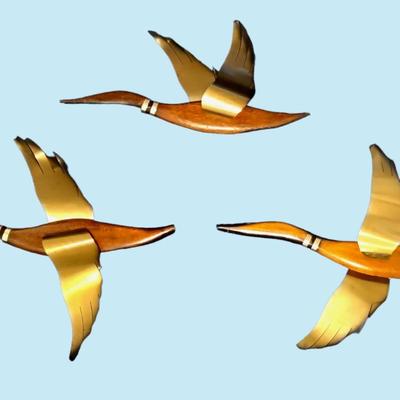 Masketeer's Mid Century Modern Geese in Flight Wall Decor