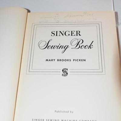 Vintage Singer Sewing Book