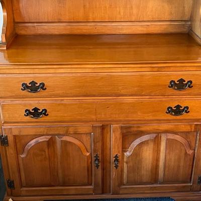 Maple kitchen cupboard - Ethan Allen - 2 drawer 4 cabinet