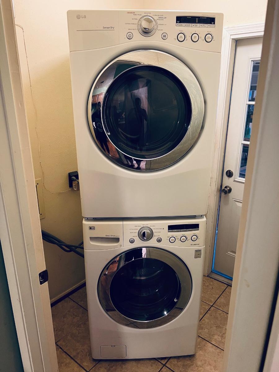 LG Stackable Washer & Dryer Set
