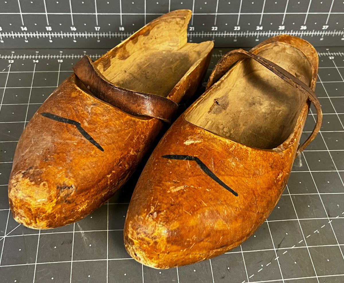 classic clogs online