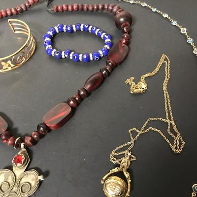ESTATE JEWELRY