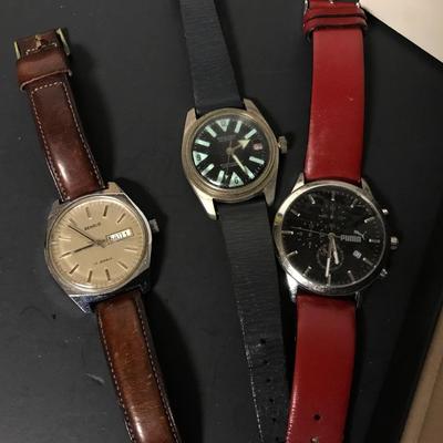 VINTAGE WATCH LOT