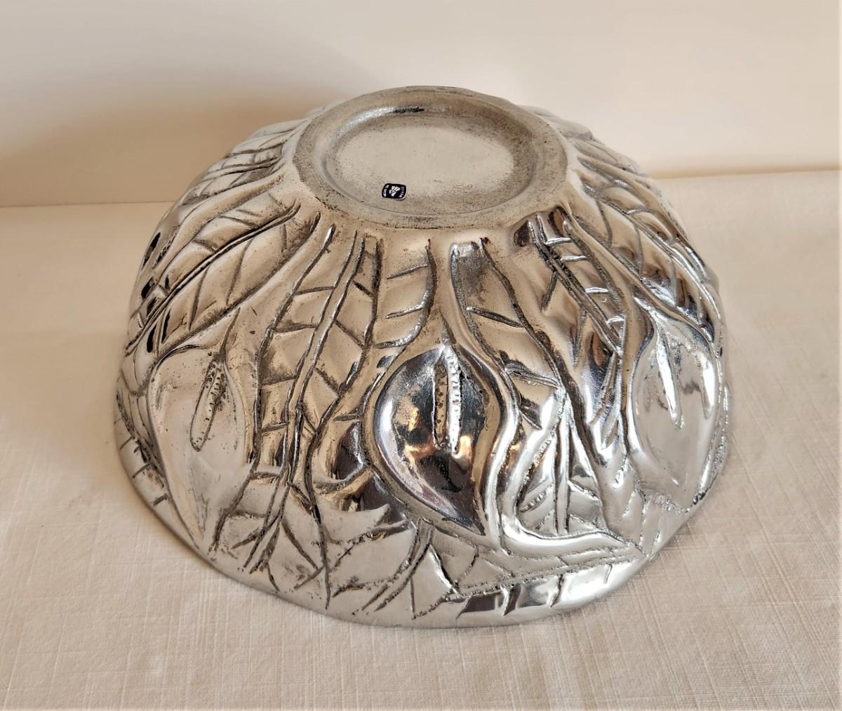 Lot 14 Pewter Salad Bowl Jack in the Pulpit design