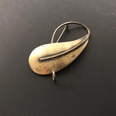 STERLING SILVER BROOCH