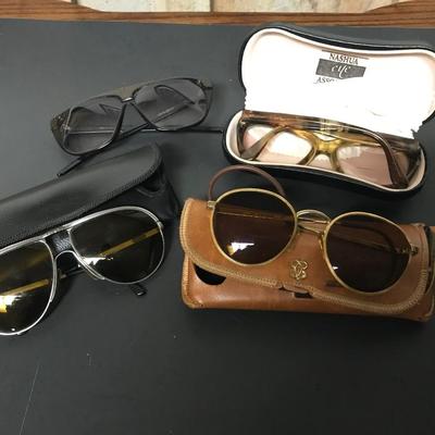GLASSES LOT