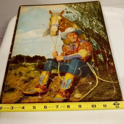 LOT 111  ROY ROGERS PUZZLE