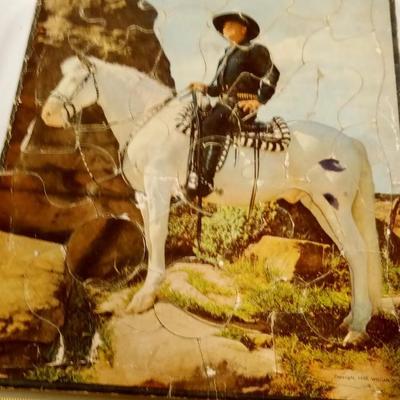 LOT 112  OLD HOPALONG CASSIDY PUZZLE