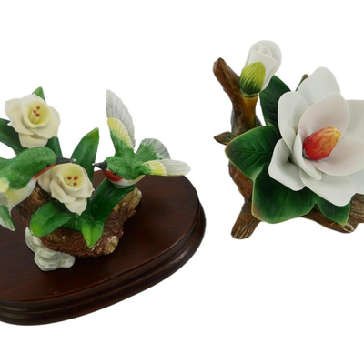 YH Hummingbird and Flowers Figurines with Stand