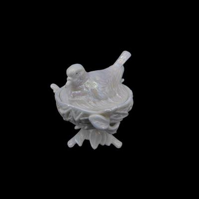 Vintage Westmoreland Iridescent Bird and Nest Dish Bowl