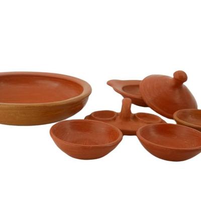 Primitive Style Clay Dishware