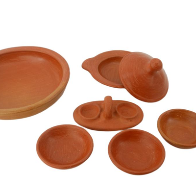 Primitive Style Clay Dishware