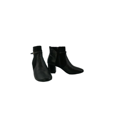 Black Cole Haan Booties Size 5.5