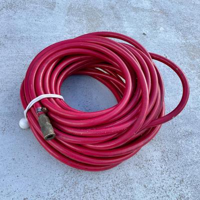 Central Pneumatic 3 Gallon Air Compressor with Air Hose (G-NM)