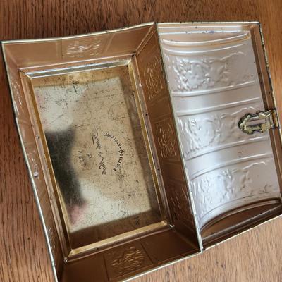 Embossed Tin Keepsake Chest