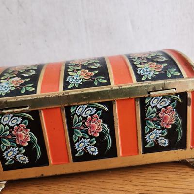 Embossed Tin Keepsake Chest